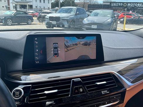 Used 2019 BMW M550i xDrive AWD/4WD image 14