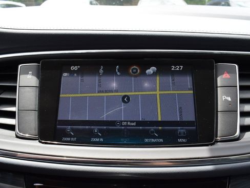 Used 2019 Buick Enclave Essence FWD image 22