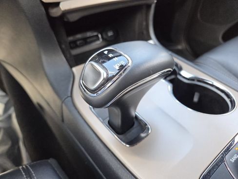 Used 2014 Jeep Grand Cherokee Limited AWD/4WD image 44