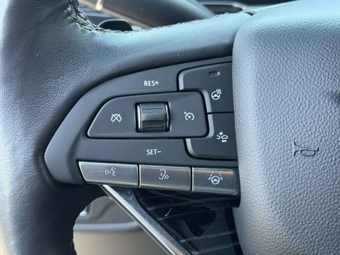 Used 2023 Cadillac Escalade ESV Sport w/ Touring Package AWD/4WD image 20