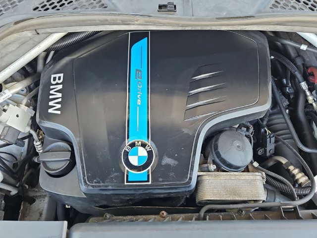 Used 2017 BMW X5 xDrive40e AWD/4WD image 31
