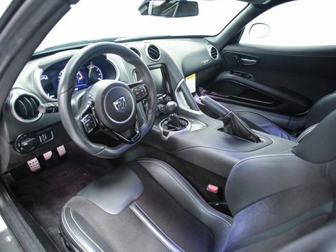Used 2015 Dodge Viper w/ Quick Order Package 22J GT image 11