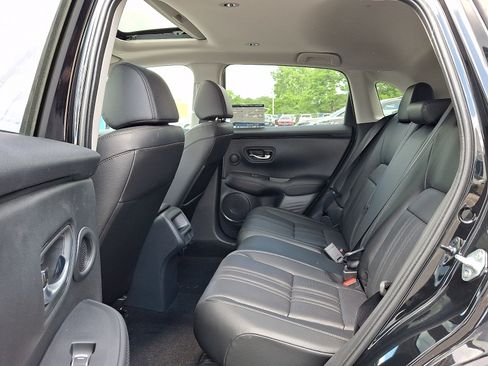 New 2026 Honda HR-V EX-L image 5