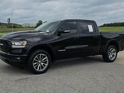 Used 2022 RAM 1500 Laramie w/ Sport Appearance Package AWD/4WD image 4