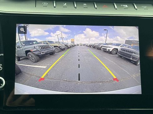 New 2026 Jeep Grand Cherokee Limited w/ Limited Altitude Package RWD image 18