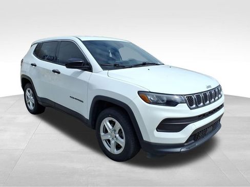 Used 2023 Jeep Compass Sport AWD/4WD image 11