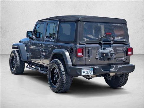 Used 2018 Jeep Wrangler Unlimited Sport AWD/4WD image 8