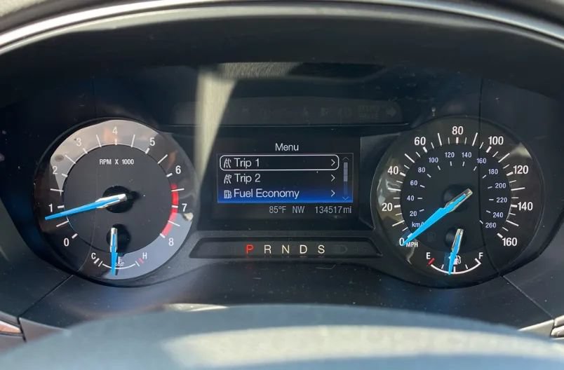 Used 2014 Ford Fusion SE FWD image 8