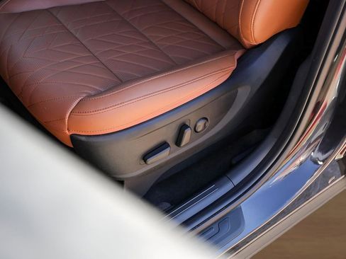 Used 2025 Kia Telluride EX X-Line image 8