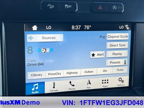 Used 2018 Ford F150 Lariat w/ Equipment Group 502A Luxury image 30