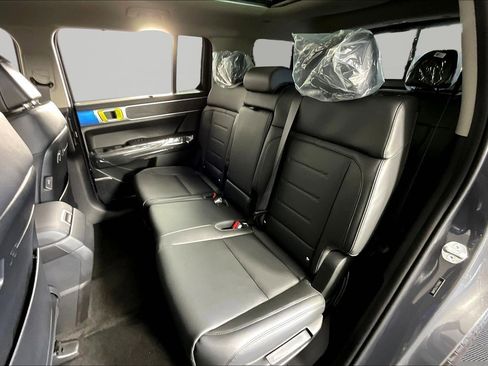 New 2026 Hyundai Santa Fe Limited AWD/4WD image 18