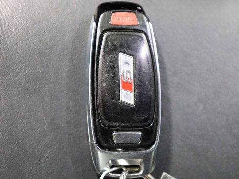 Used 2022 Audi S6 Premium Plus image 37