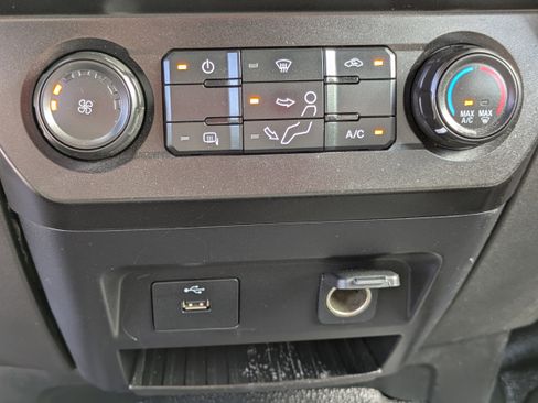 Used 2021 Ford F350 XL w/ Power Equipment Group image 21