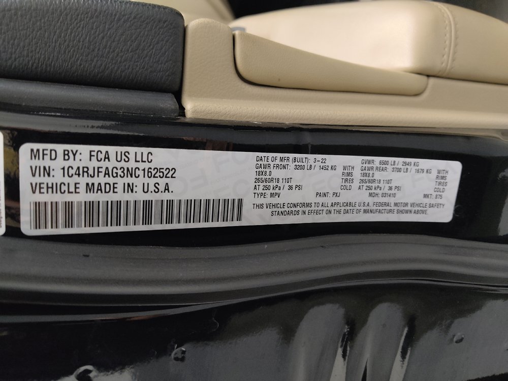 Used 2022 Jeep Grand Cherokee Laredo E AWD/4WD image 33