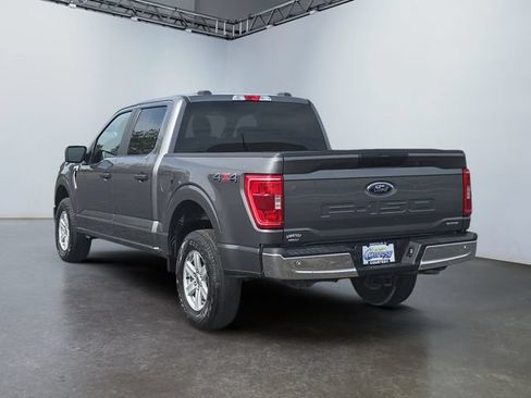 Used 2021 Ford F150 XLT AWD/4WD image 3