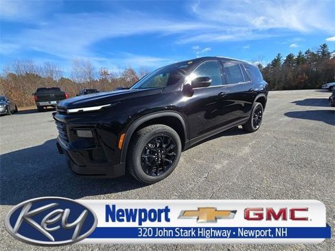 New 2026 Chevrolet Traverse LT w/ Midnight/Sport Edition image 1