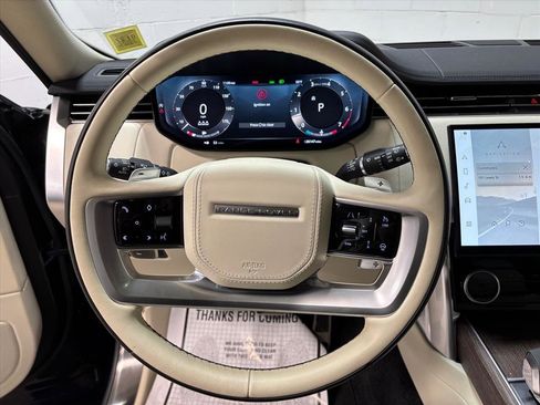 Used 2023 Land Rover Range Rover SE image 19