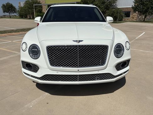 Used 2017 Bentley Bentayga AWD/4WD image 7