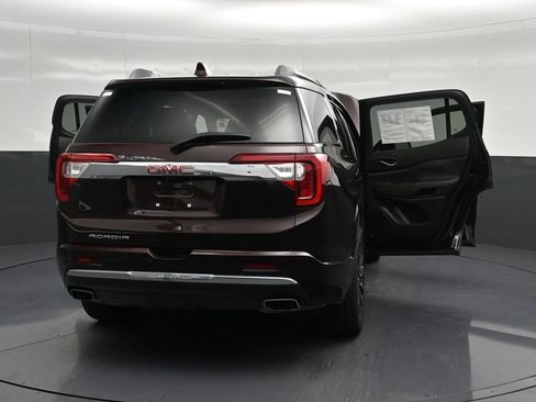 Used 2020 GMC Acadia Denali w/ Technology Package FWD image 35