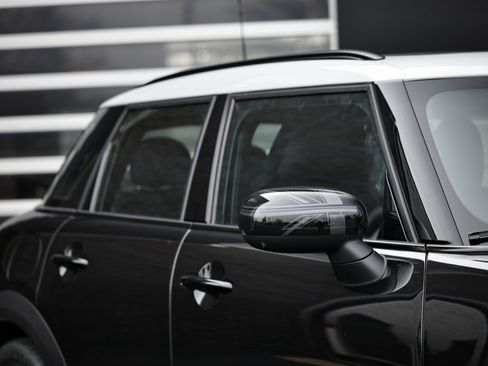 New 2026 MINI Cooper S image 3