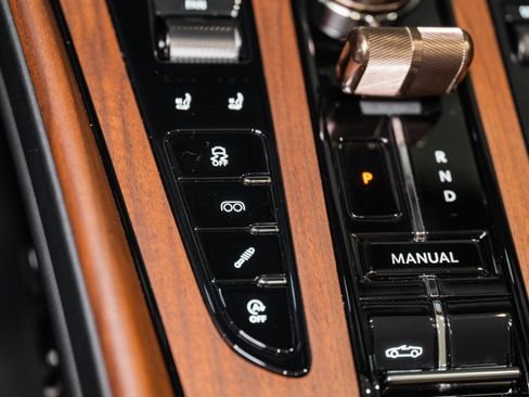 New 2026 Aston Martin DB12 Convertible image 34