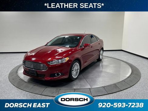Used 2016 Ford Fusion SE w/ Equipment Group 202A FWD image 1