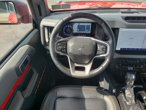 Used 2023 Ford Bronco Badlands AWD/4WD image 16