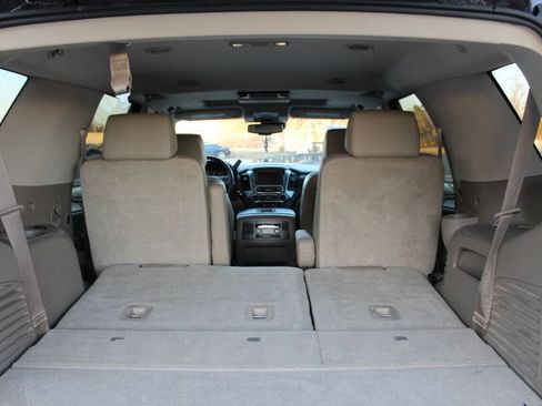 Used 2015 Chevrolet Tahoe LTZ AWD/4WD image 16