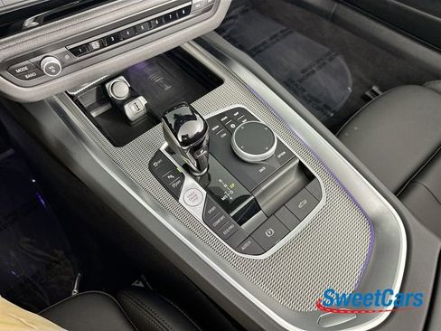 Used 2025 BMW Z4 M40i RWD image 39