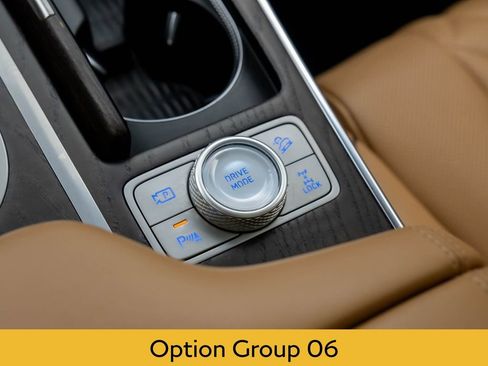 Used 2023 Genesis GV80 3.5T w/ Prestige Package image 30