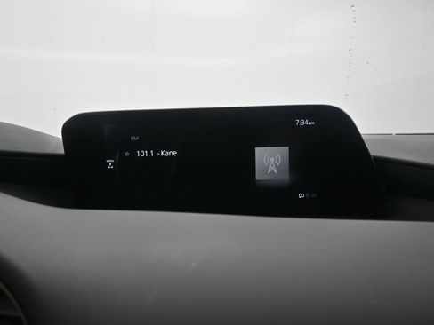 Used 2022 MAZDA MAZDA3 s image 9