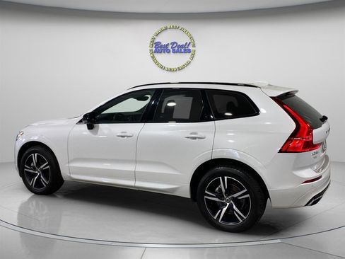 Used 2021 Volvo XC60 T5 R-Design AWD/4WD image 4