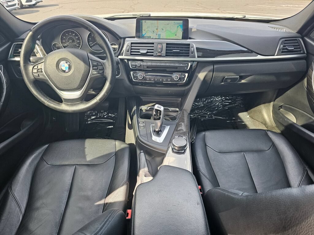 Used 2016 BMW 328i xDrive Sedan AWD/4WD image 19