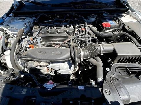 Used 2023 Honda Civic Touring image 28