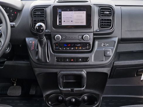 Used 2025 RAM ProMaster 1500 w/ Convenience Group image 19