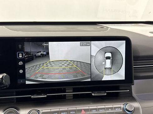 Used 2026 Hyundai Kona Limited AWD/4WD image 17