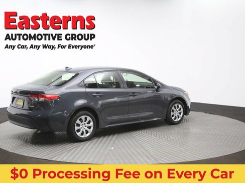 Used 2023 Toyota Corolla LE w/ Carpet Mat Package (TMS) FWD image 41