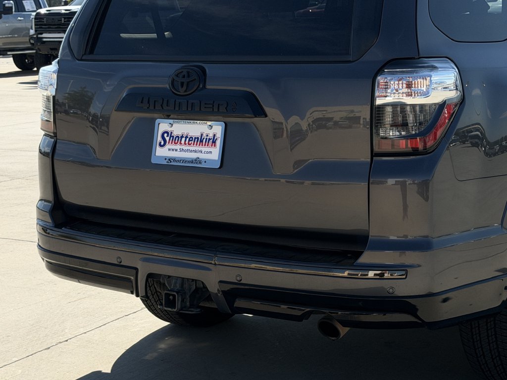Used 2019 Toyota 4Runner Limited RWD image 6