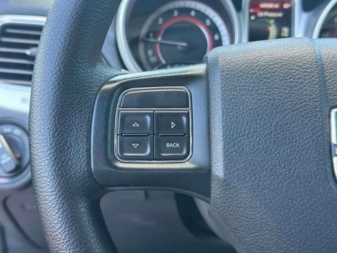 Used 2017 Dodge Journey SXT FWD image 20