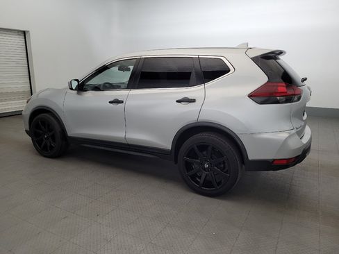 Used 2019 Nissan Rogue S AWD/4WD image 3