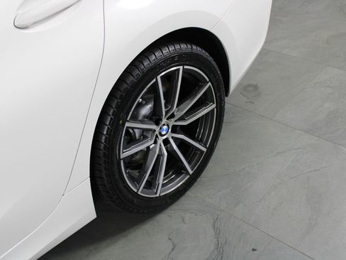 Used 2022 BMW 330i Sedan image 12