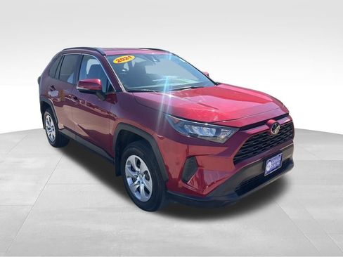 Used 2021 Toyota RAV4 LE AWD/4WD image 5