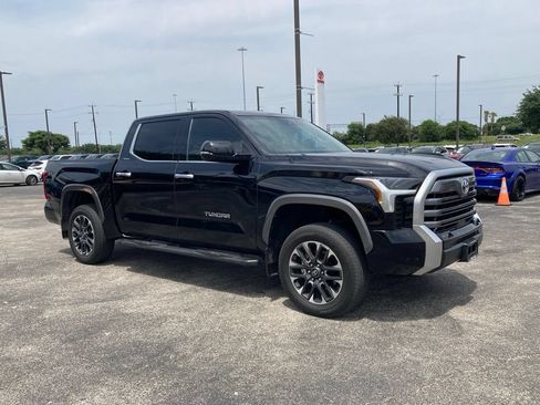Used 2025 Toyota Tundra Limited w/ Power Package AWD/4WD image 3
