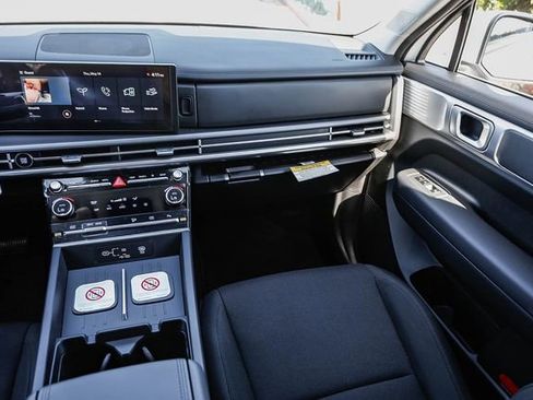 New 2026 Hyundai Santa Fe SE FWD image 18