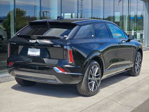 New 2026 Cadillac Optiq Sport 2 AWD/4WD image 5