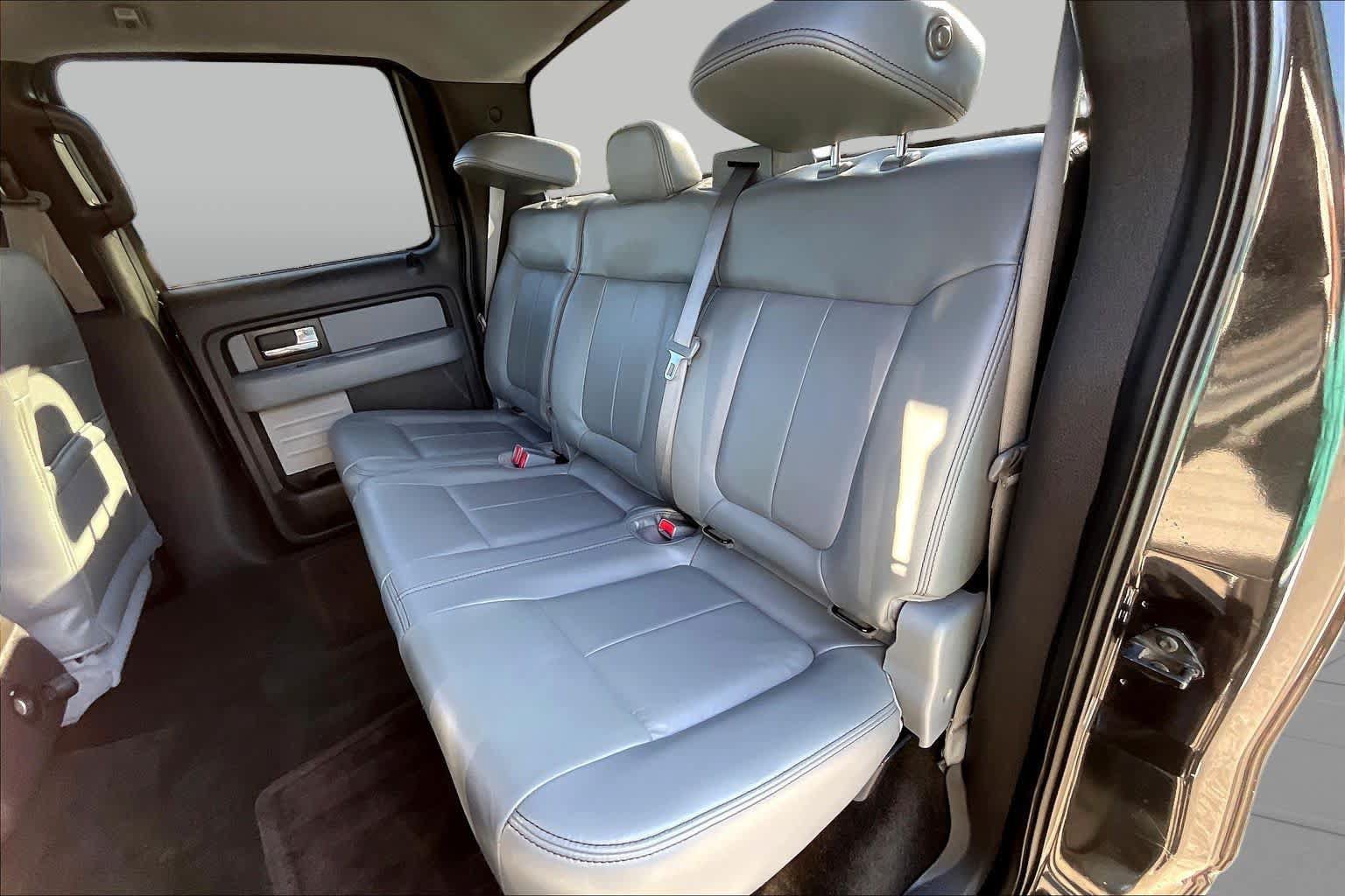 Used 2014 Ford F150 XLT w/ XLT Chrome Package RWD image 18