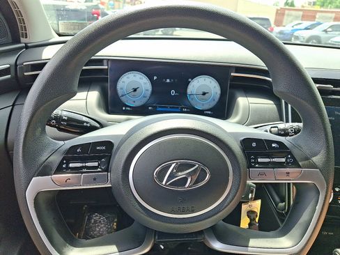 Used 2024 Hyundai Tucson SE AWD/4WD image 20