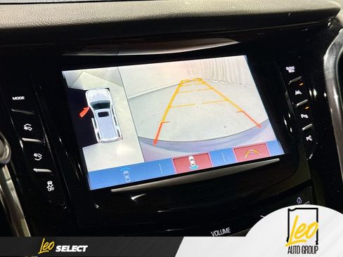 Used 2017 Cadillac Escalade Luxury AWD/4WD image 17
