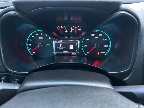 Used 2018 Chevrolet Colorado ZR2 image 16