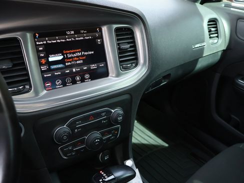 Used 2023 Dodge Charger SXT w/ Blacktop Package image 18